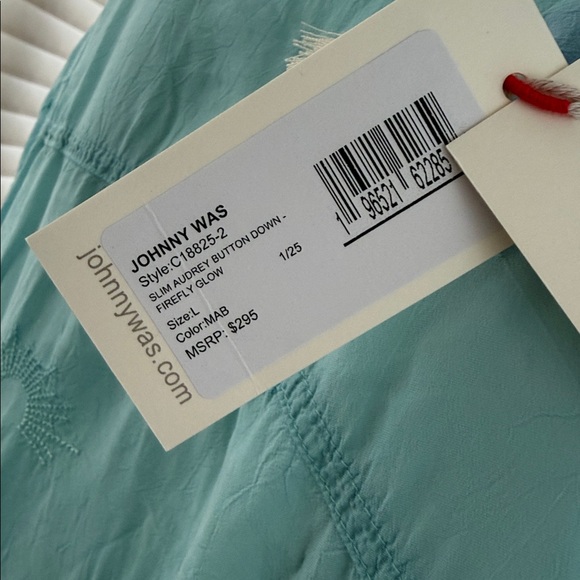 Johnny Was SLIM AUDREY BUTTON DOWN Embroidered  Shirt L NEW - Picture 9 of 9